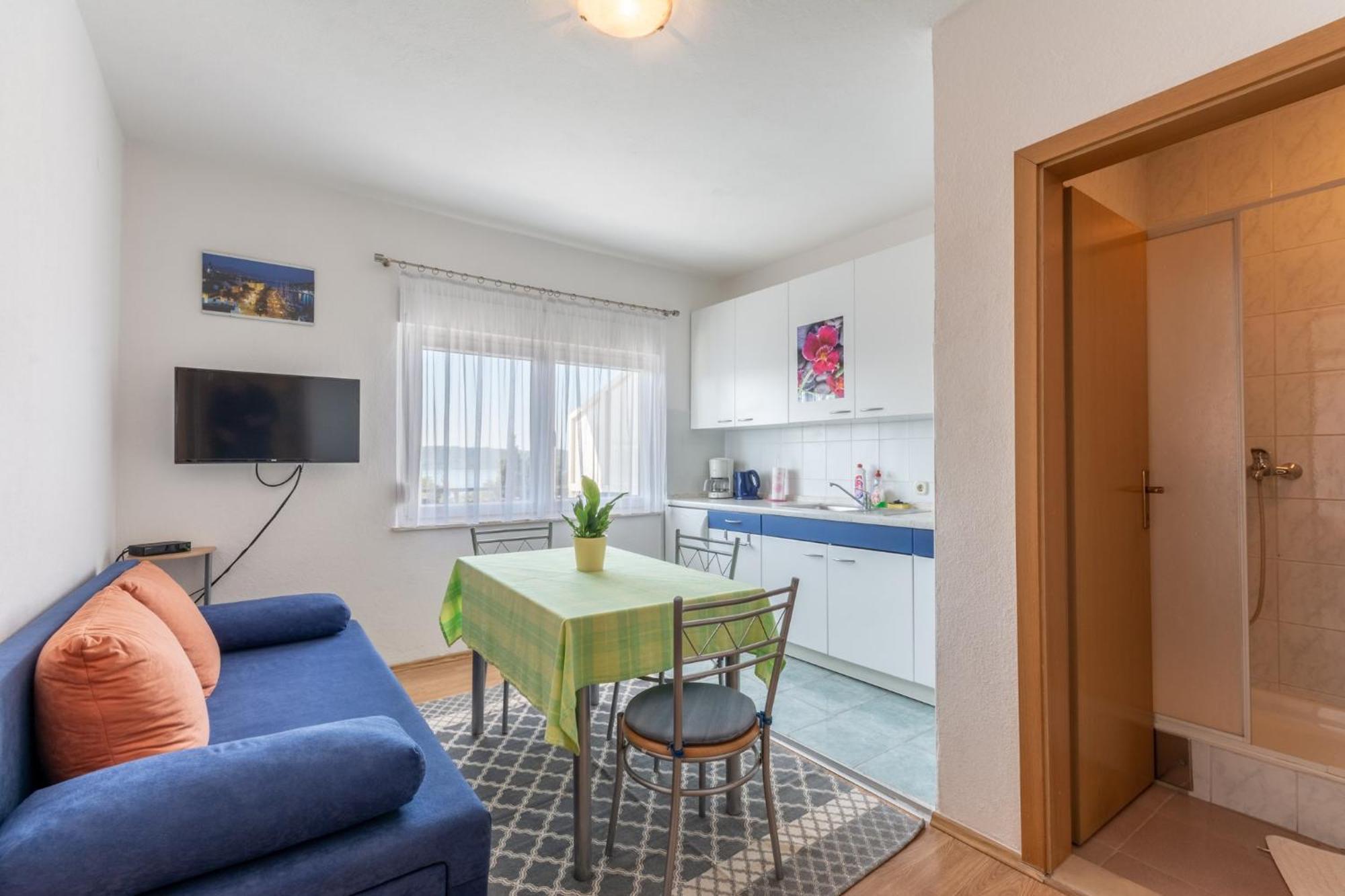 Apartments Mimi トロギール 部屋 写真